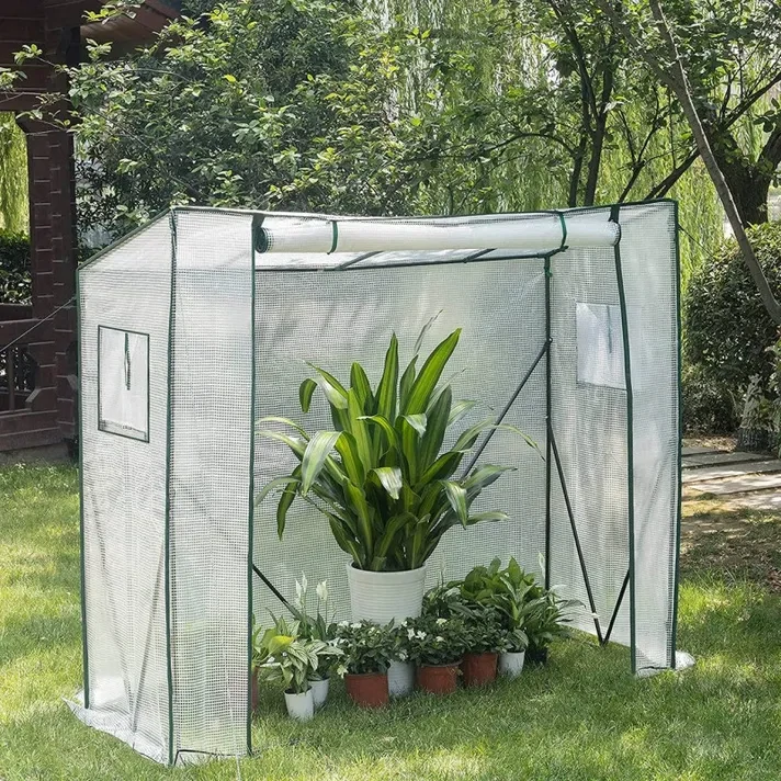 Skleník 200x169x77cm s černou kovovou konstrukcí a poloprůhledným polyetylenovým krytem Woltu